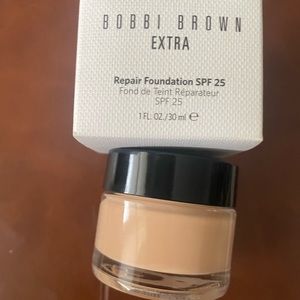 Bobbi Brown repair foundation SPF 25